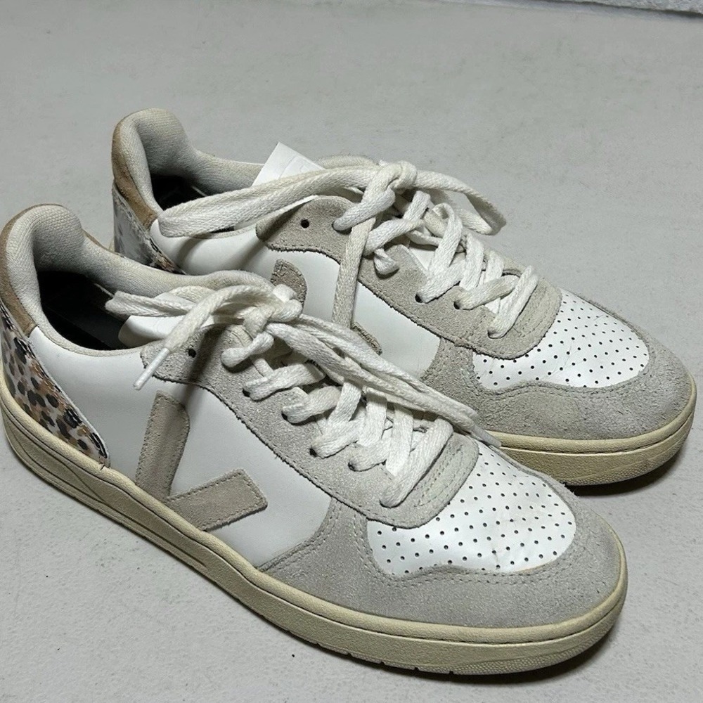 Madewell Veja V-10 Women 7 Sneaker Animal Print Leather Neutral White EUR 38